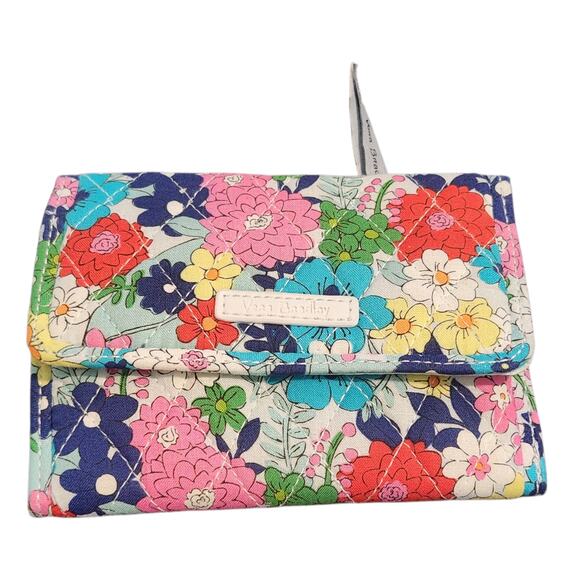 Vera Bradley Far Out‎ Floral RFID Wallet - Picture 1 of 4